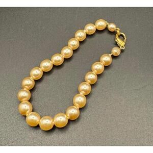 Vintage Faux Pearl Bracelet